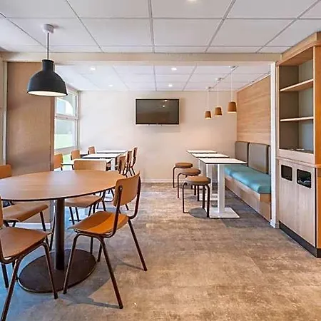 Premiere Classe Centre - Parc Des Expositions Hotel *